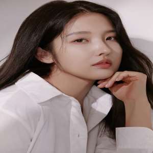 Son Ji-hyun